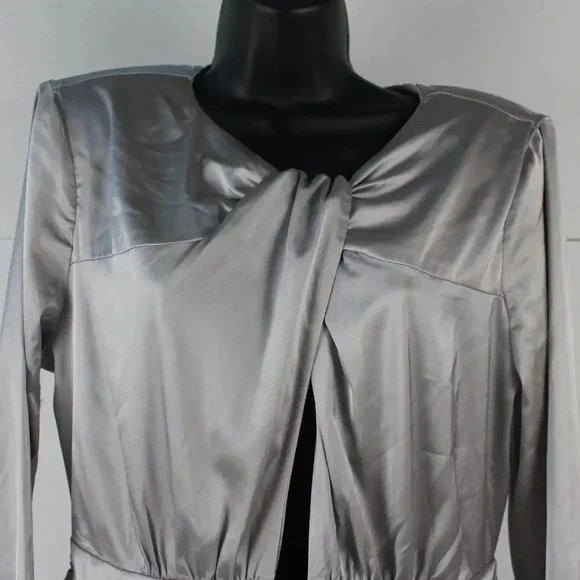 ASTR Dress - Picture 2 of 8